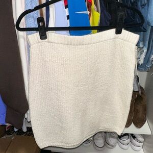 Universal Thread Cream Mini Skirt